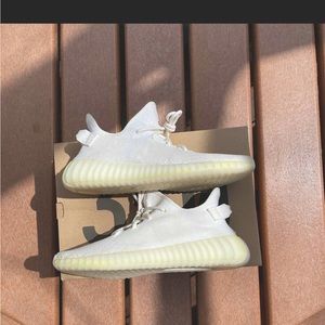 Worn a few times little yellowing